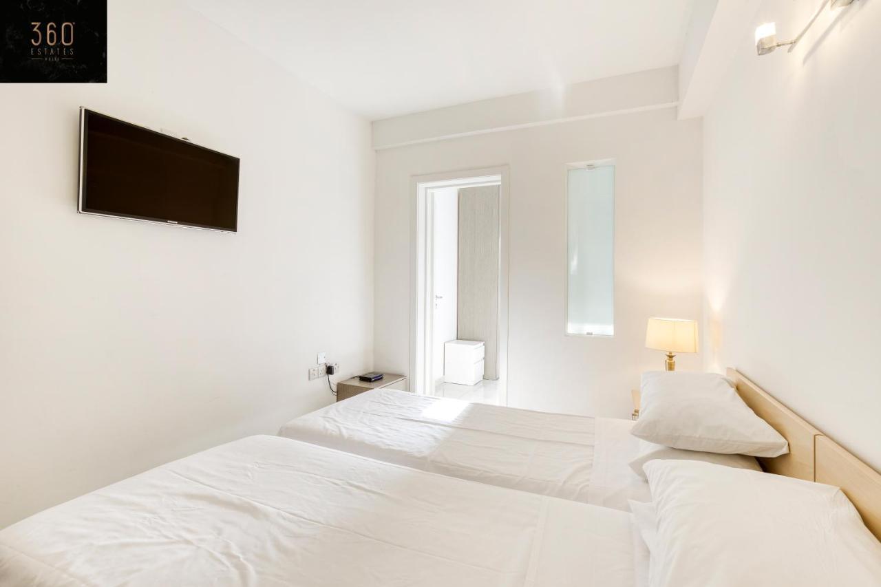 Centre Apt In St Julians/Pv With Spacious Living By 360 Estates St. Julian's Exterior foto