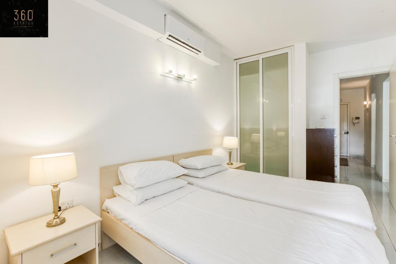 Centre Apt In St Julians/Pv With Spacious Living By 360 Estates St. Julian's Exterior foto